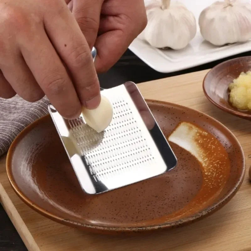 1Pcs Ginger Garlic Wasabi Grater Crusher Press Device Chopper Cutter S Peeler Kitchen Tools Stainless Steel Kitchen Items